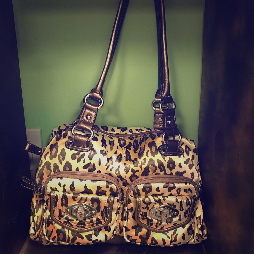 Genna De Rossi Leopard Handbang